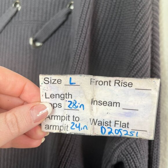 Peyton Jensen Evereve Gray chunky Knit Cardigan Sweater size Large - Picture 10 of 10